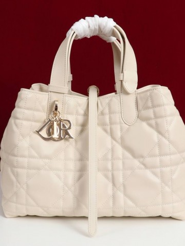Dior Toujours сумка