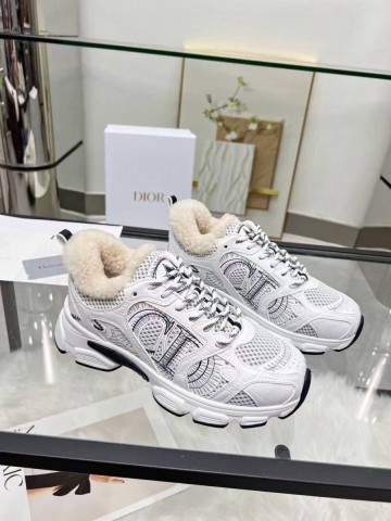 Dior кроссовки