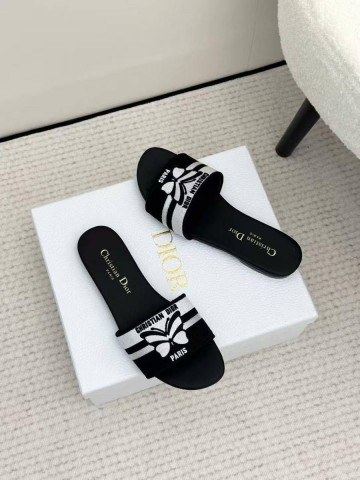 Dior шлепанцы