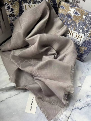 Dior палантин