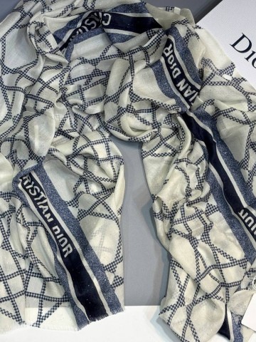 Dior палантин
