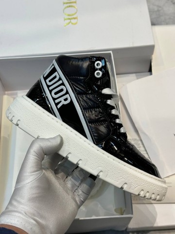 Dior кроссовки