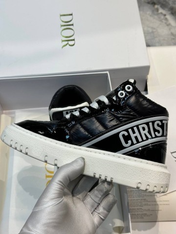 Dior кроссовки