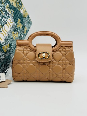Dior Jolie сумка