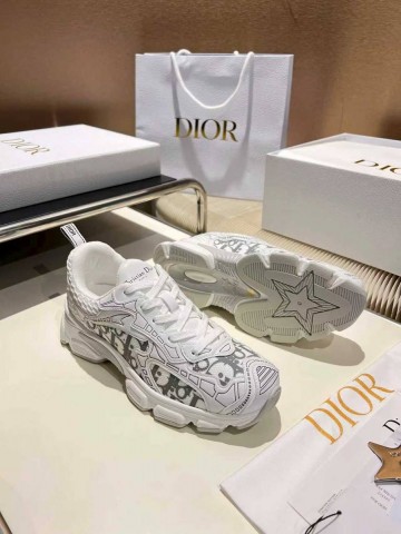 Dior кроссовки