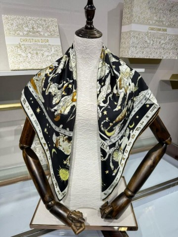 Dior платок