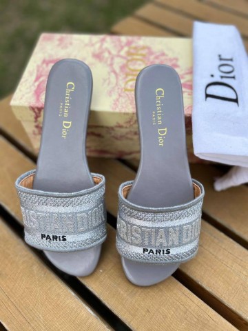 Dior шлепанцы