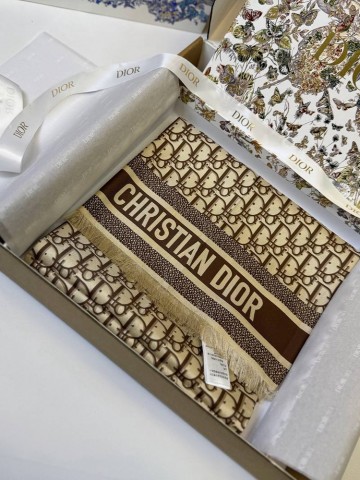 Dior платок