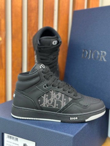 Dior кроссовки