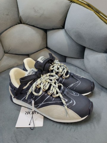 Dior кроссовки