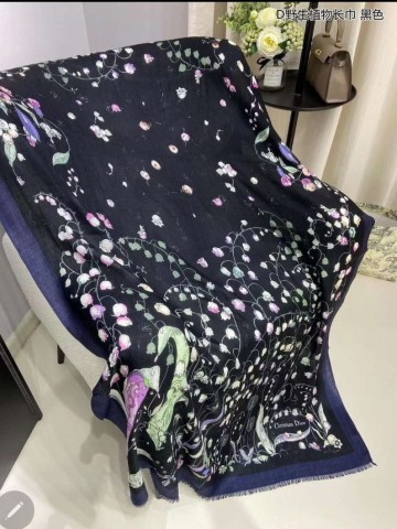 Dior палантин