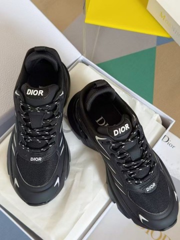 Dior кроссовки