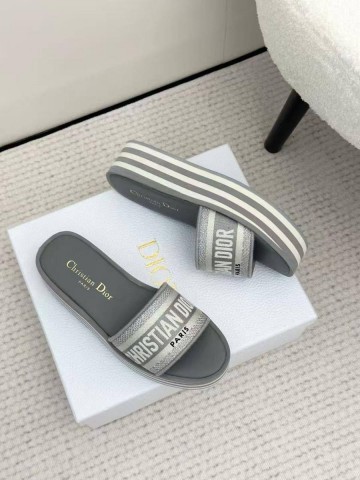 Dior шлепанцы