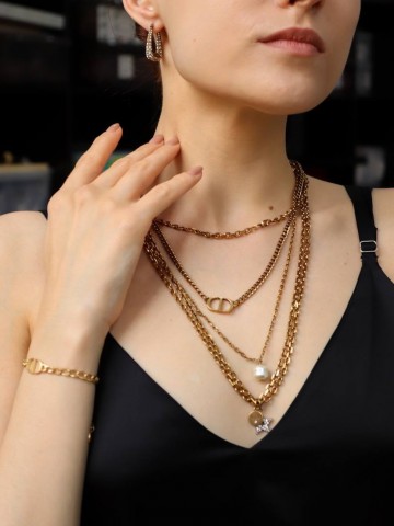 Dior колье