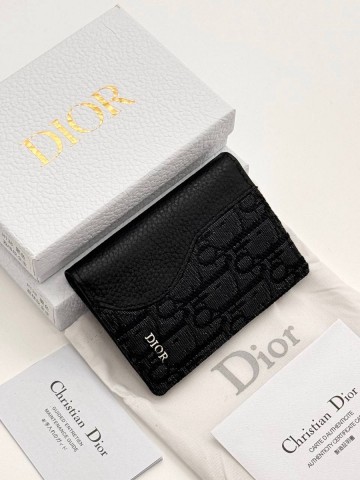 Dior картхолдер