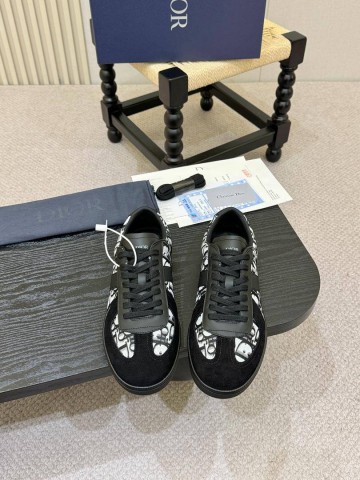 Dior кроссовки