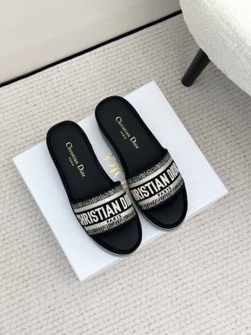 Dior шлепанцы
