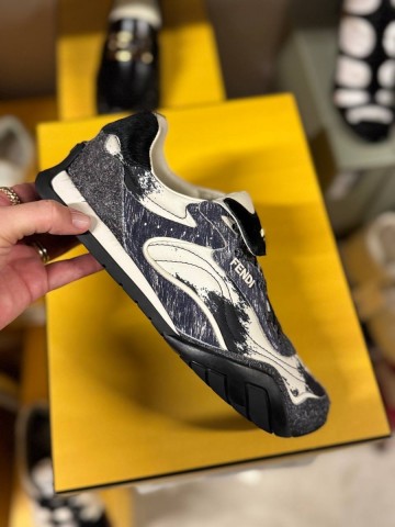 Fendi кроссовки #158987DM