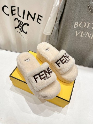 Fendi шлепанцы #247278GN