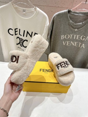 Fendi шлепанцы #247278GN
