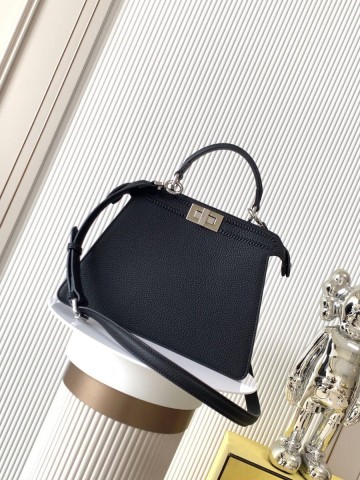 Fendi Peekaboo ISeeU Petite сумка #333810UO