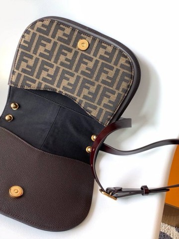 Fendi C-MON сумка #558273GR