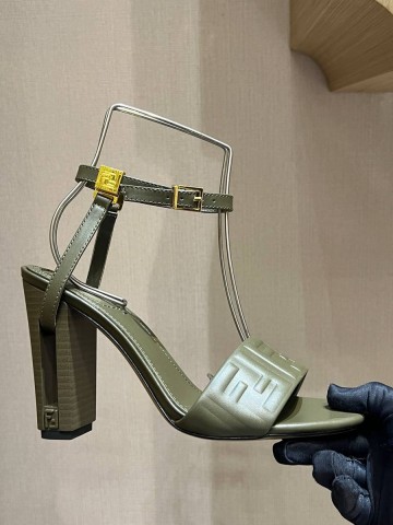 Fendi Delfina босоножки #611035LN