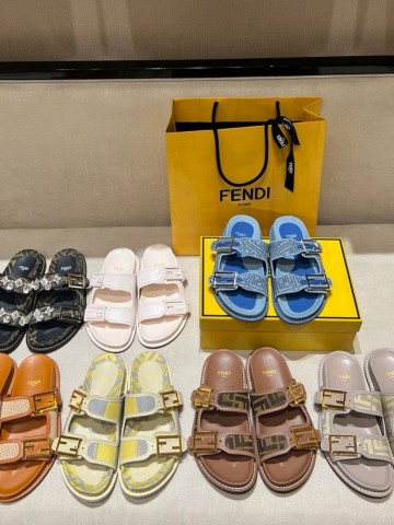 Fendi шлепанцы #625895SH
