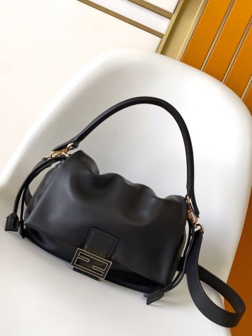 FENDI Mamma Baguette сумка #646489GE