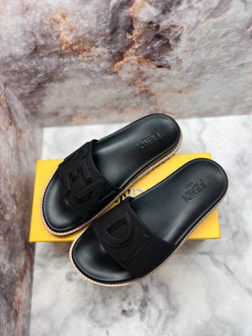 Fendi шлепанцы #470383XK