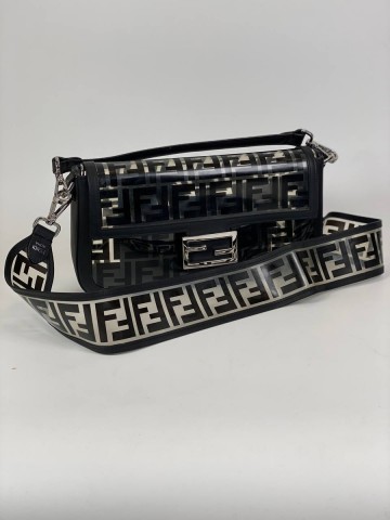 FENDI Baguette сумка #796957UM