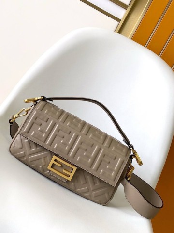 Fendi BAGUETTE сумка #803738LD