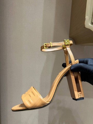Fendi Delfina босоножки #803902UW