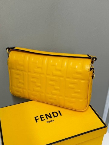 Fendi Baguette сумка #824959JZ