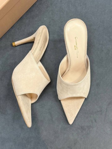 Gianvito Rossi сабо #136818NB