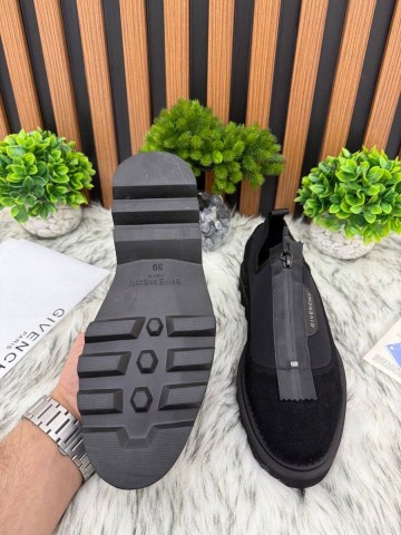Givenchy кроссовки #450566DJ