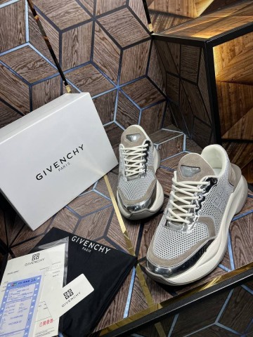 Givenchy кроссовки #696150RC
