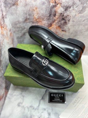 Gucci лоферы #381552OZ