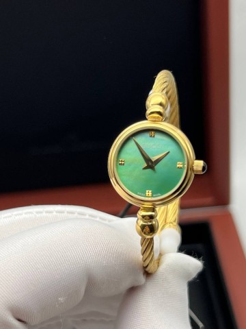 Gucci часы #329068TF