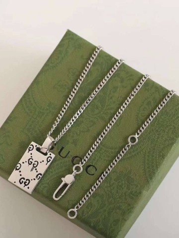 Gucci кулон #421673GN