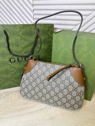 Gucci GG Emblem сумка #455052BP