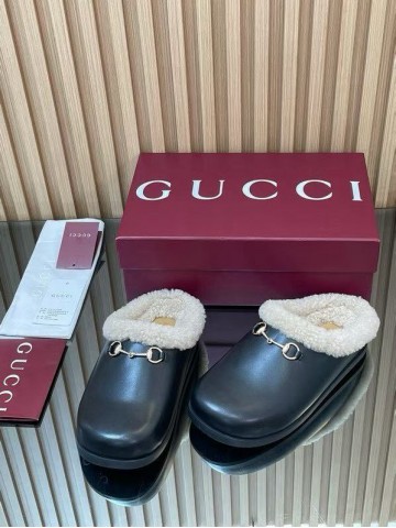 Gucci мюли #849408YD