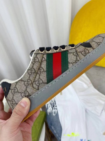 Gucci Screener кроссовки #933841WO