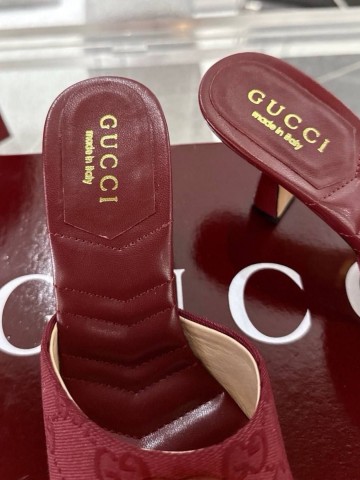 Gucci сабо #544903LT