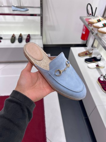 Gucci мюли #593987NP