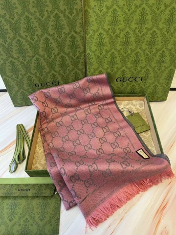Gucci палантин #598009IN