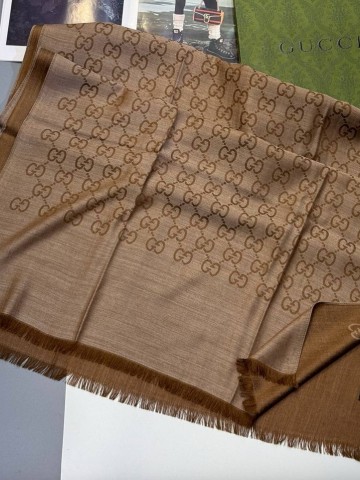 Gucci палантин #599199WN