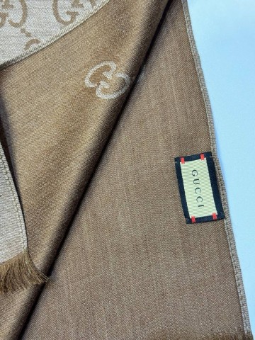 Gucci палантин #599199WN