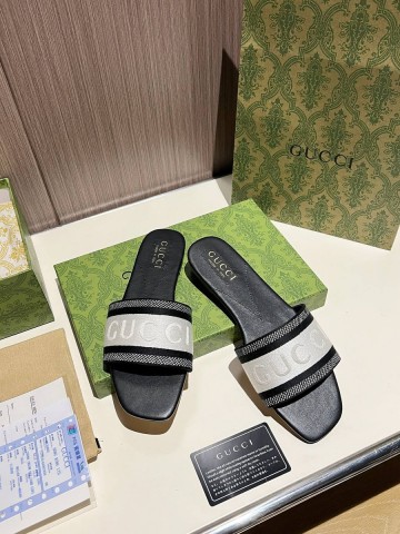 Gucci шлепанцы #813187AW