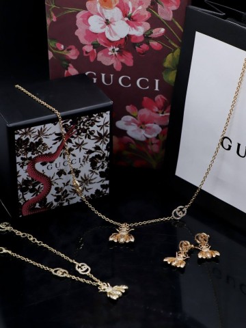 Gucci кулон #663099GE